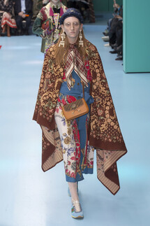 Gucci Fall 2018 Ready-to-Wear , Гуччи осень зима 2018 , Fashion show , неделя моды в Милане , MFW , Mainstyles